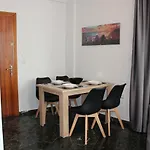 Old Town With Sea View Apartamento