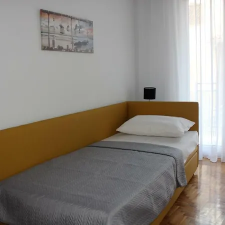 Old Town With Sea View *