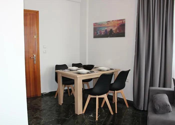 Old Town With Sea View Apartment